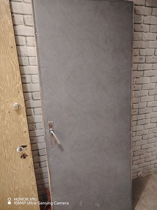 Продам входные двери,