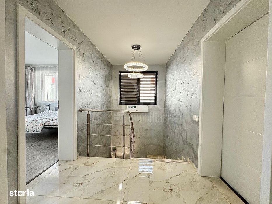 Casa 4 camere de vanzare in Floresti