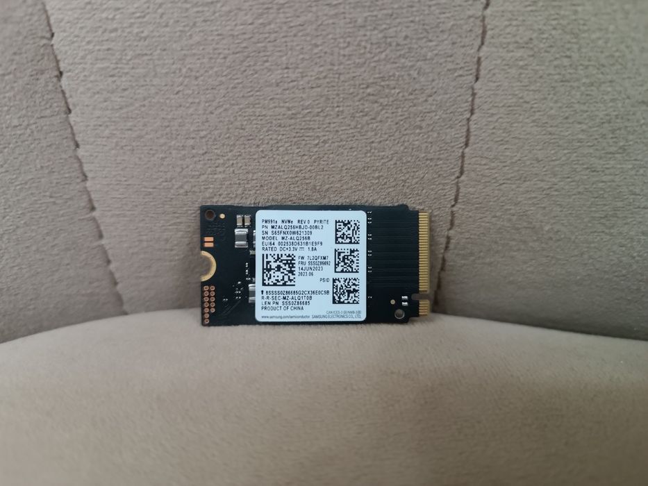 Samsung SSD M.2 256Гб.