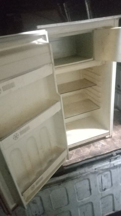 Продам холодильник Саратов