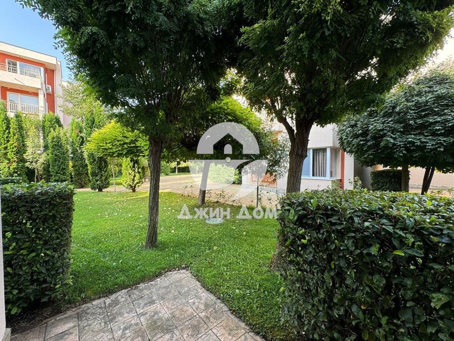 Продава се Двустаен апартамент в к.к. Слънчев бряг - 52 кв.м за 1250 €/кв.м - Снимка #8