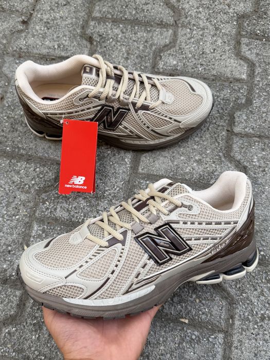 Мъжки обувки New Balance 1906