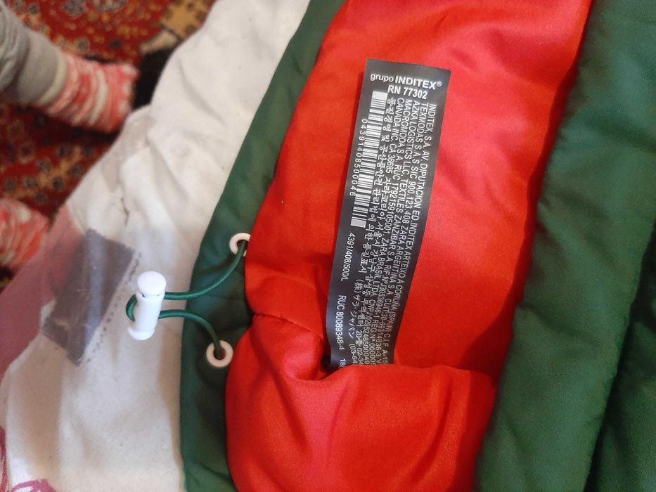 Яке с качулка Zara без следи от употреба