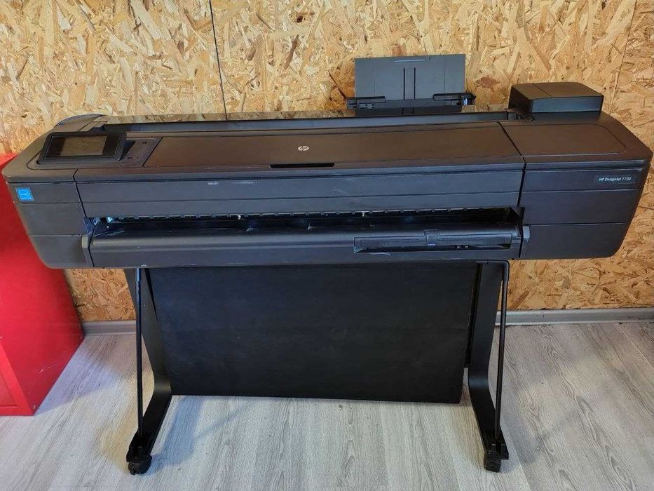 Принтер плотер HP DesignJet T730