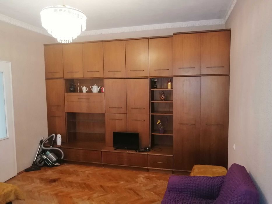 Дава се под наем Тристаен апартамент в Димитровград - 86 кв.м за 204 € - Снимка #8