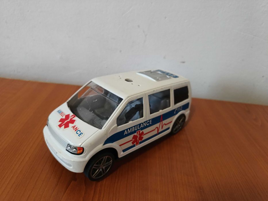 4 masini/ mașinuțe ptr copii / masini joc/ jucarii