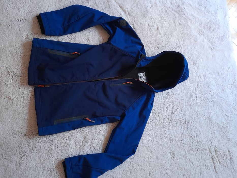 Superdry Woterproof мъжко яке S размер.