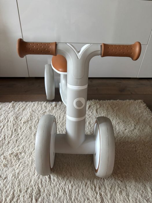 Bicicleta fara pedale Lionelo