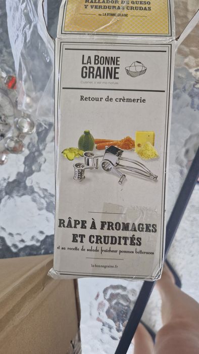 Чисто ново ръчно ренде за сирена и зеленчуци La Bonne Graine (Инокс)