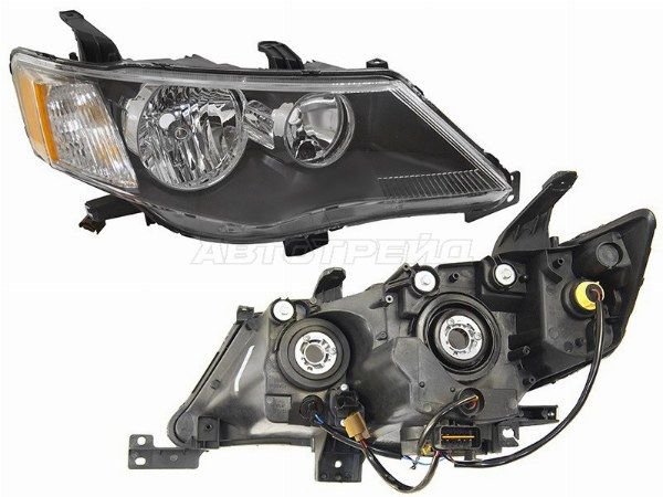 Фара Mitsubishi Outlander