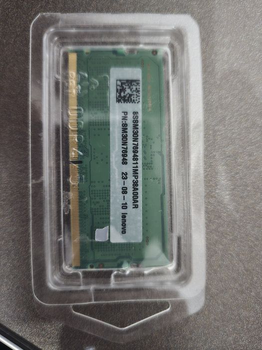 Vând memorie laptop 8GB DDR5