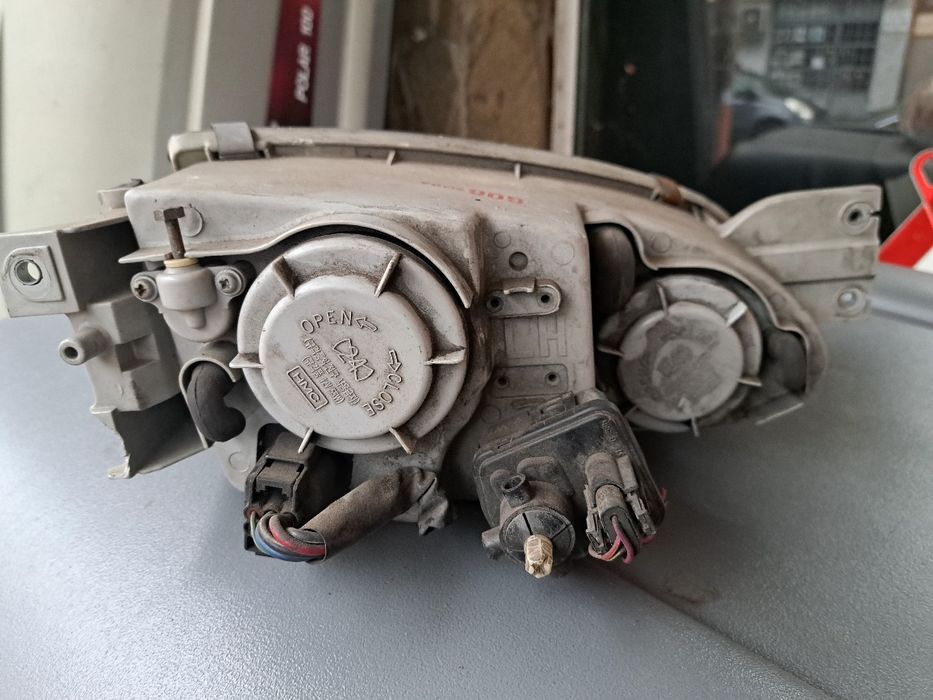 Оригинален фар Hyundai cope ляв