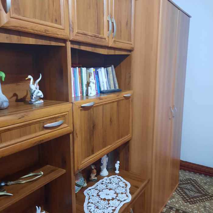 Închiriez garsonieră