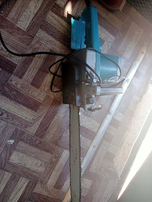 Продам сучкарезку срочна