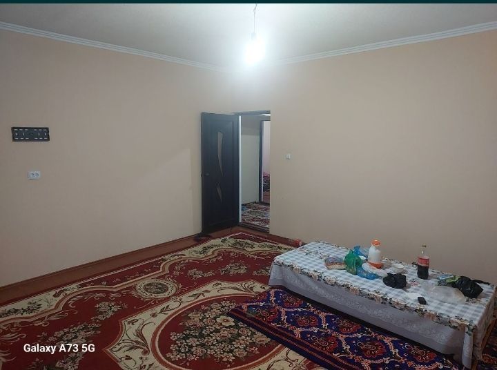 Сдается в аренду 2 комнатная на Карасу 4. 400 у.е.