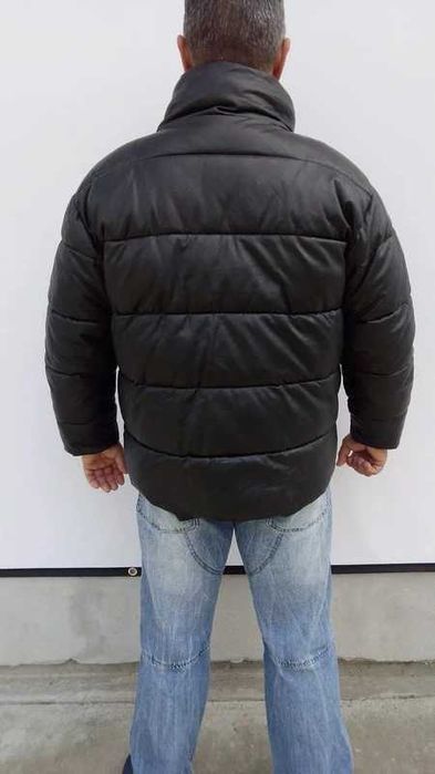Geacă  din piele ecologică LC Waikiki Classic mărimea  XL - XXL neagră