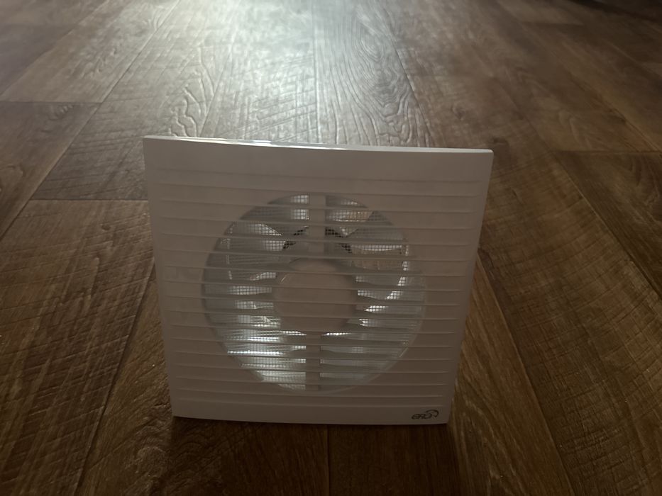 Вытяжка вентиляторная