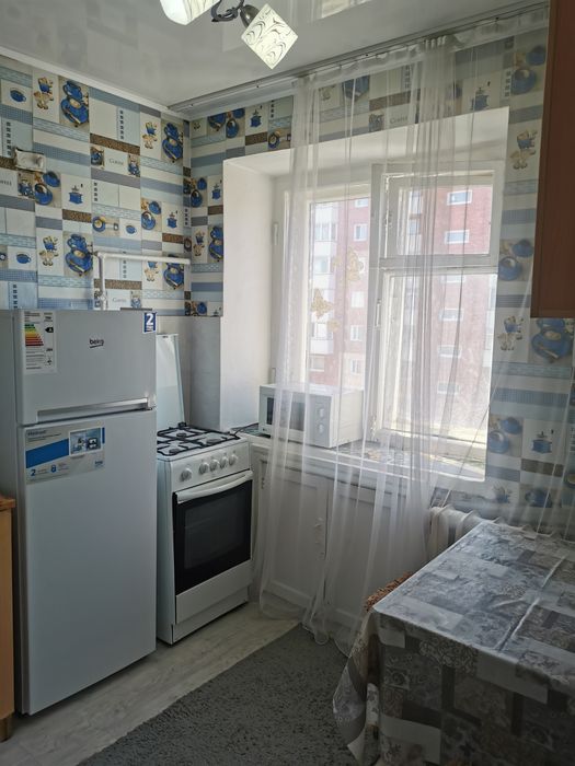 По часам центр, март