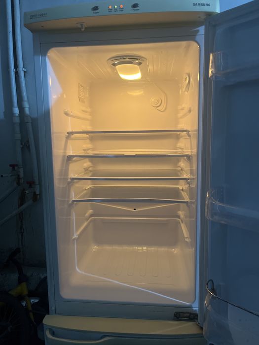 Холодильник Самсунг
