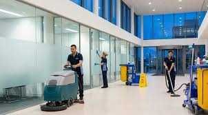 Oferim servicii profesionale de curatenie rezidential , casa , birouri , spatii comerciale , scari de bloc