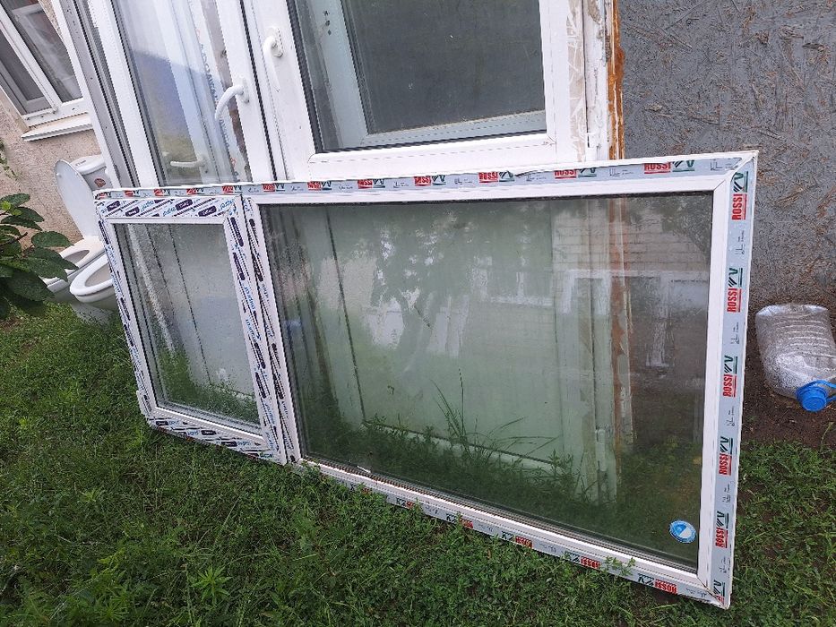 Продам пластиковое окно