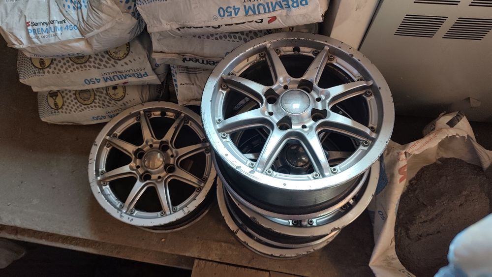Продам диски 13" литые на ВАЗ