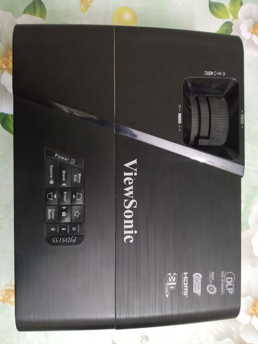 Проекторы для трансляции