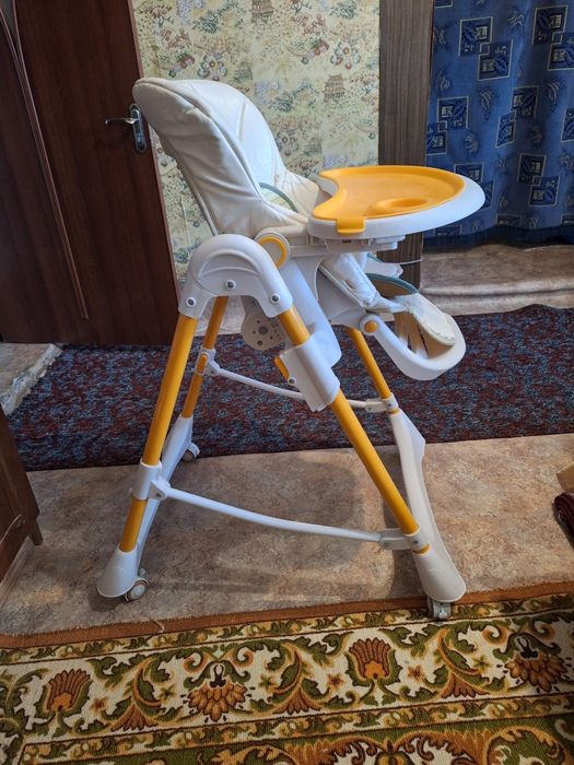 детский стульчик-трансформер б/у