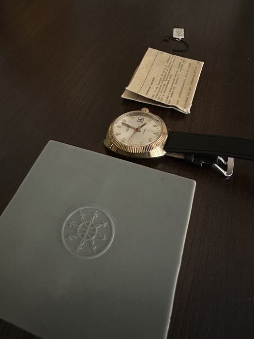 СССР Часы СЛАВА 21 камней позолоченные (AU/10)