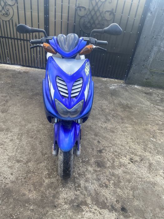 Yamaha vand sau schimb cu trotineta electrica