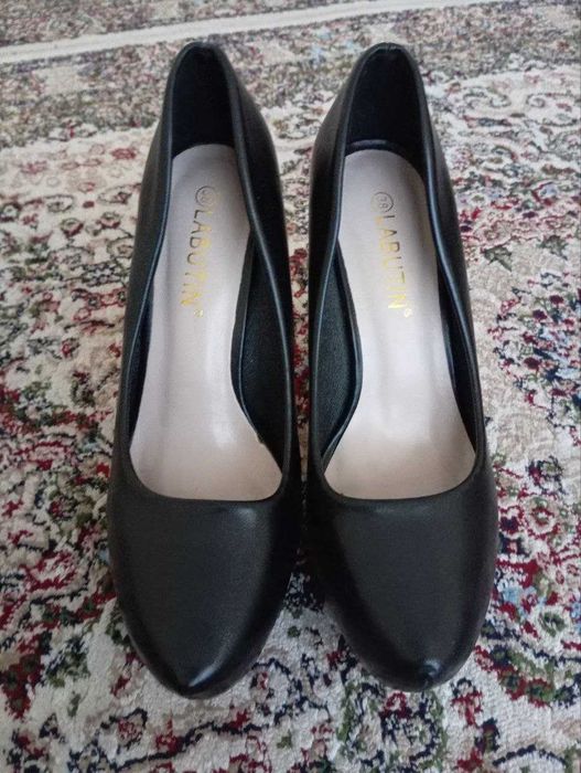 Туфли женские/ Ayollar tuflisi