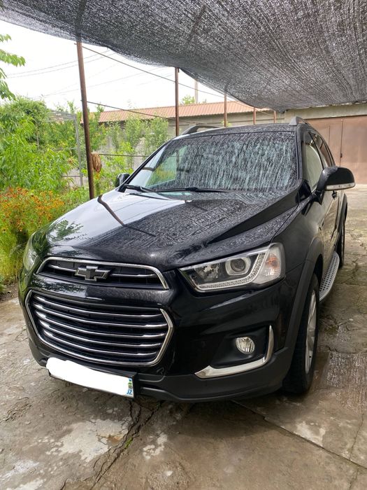 Captiva 4 Black.