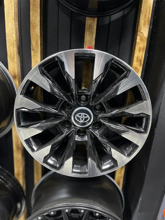 комплект Диск R18 6x139.7