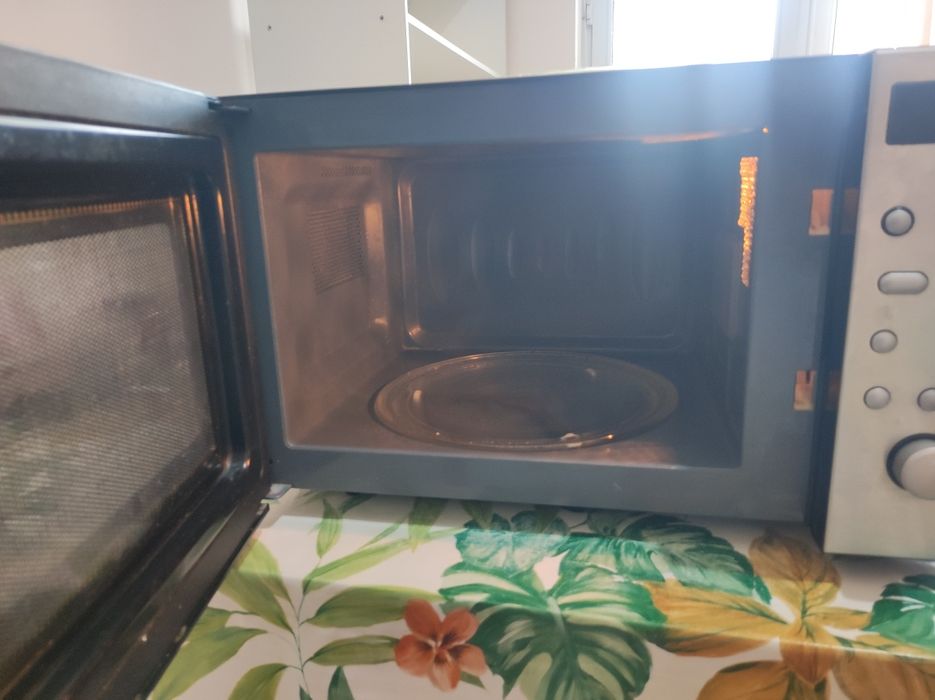 Микроволновая печь LG