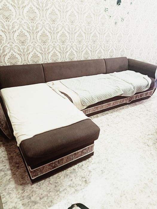 Продам диван в нормальном состоянии
