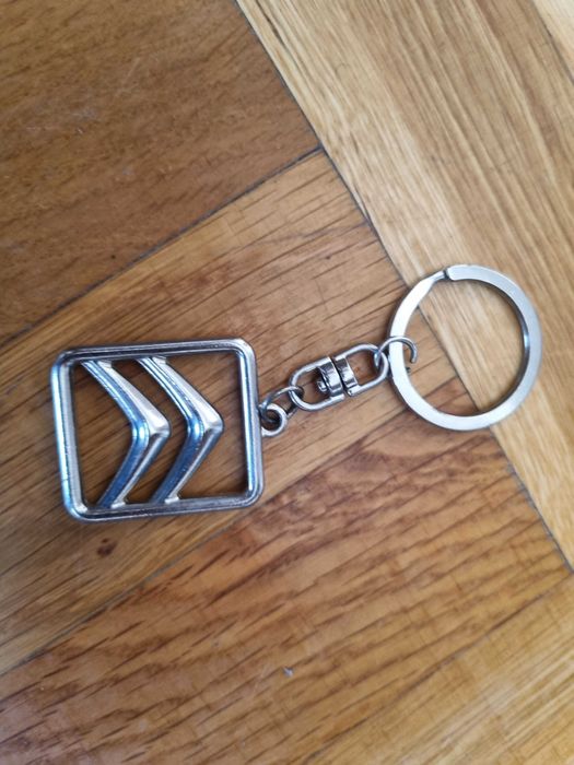 Метален ключодържател Ситроен