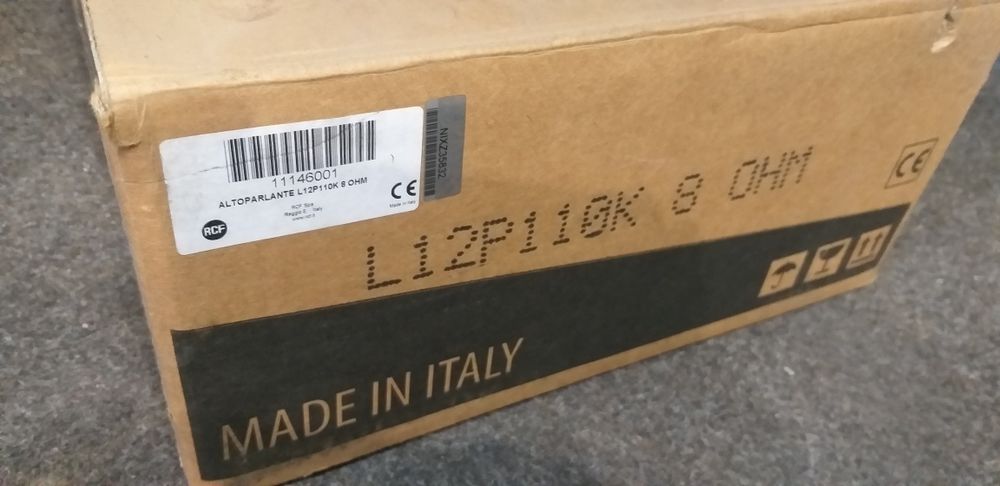 Difuzoare RCF 12inch