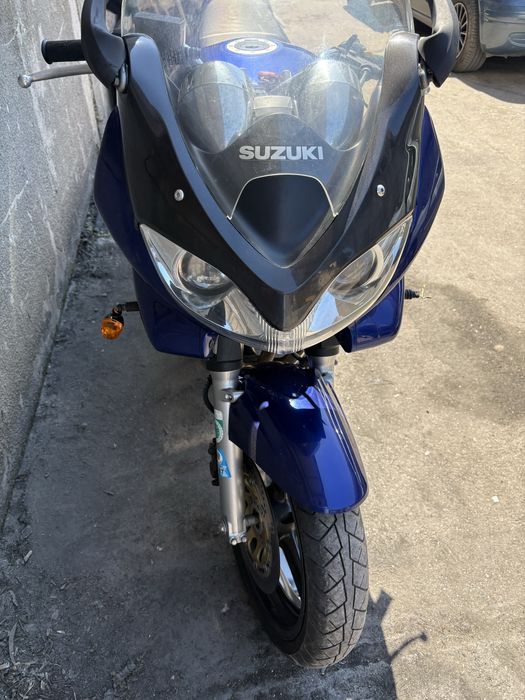 Suzuki Bandit 600 на части