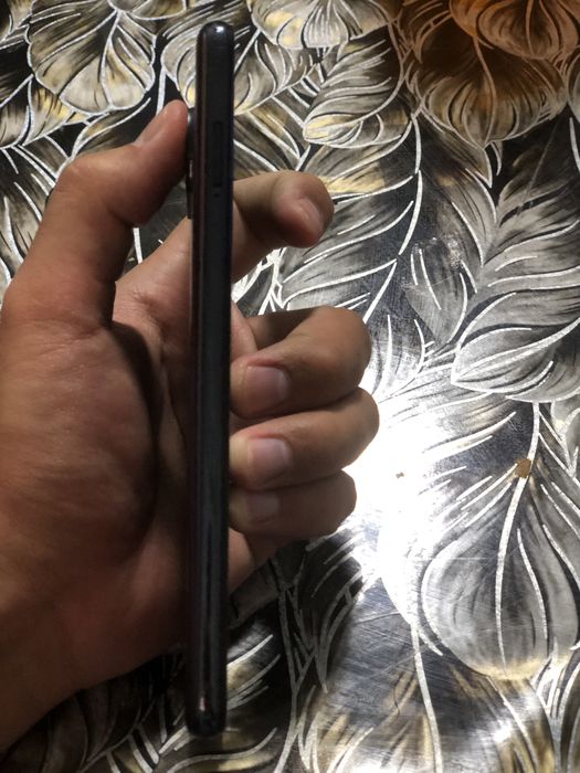 Poco x3 pro sotiladi