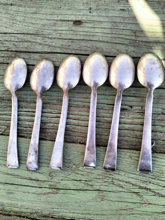 Дълбоко посребрени лъжички за кафе WMF