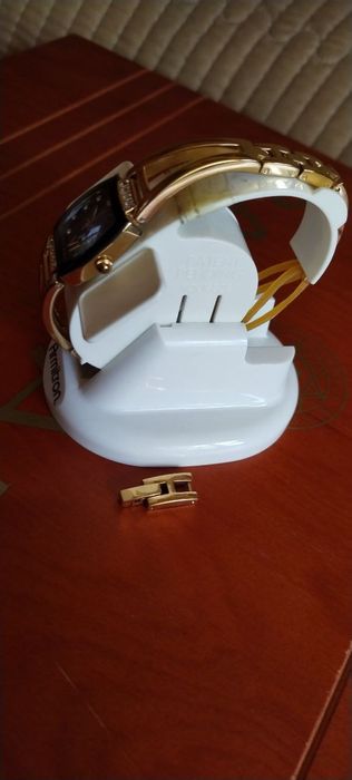 Позолоченные часы. США