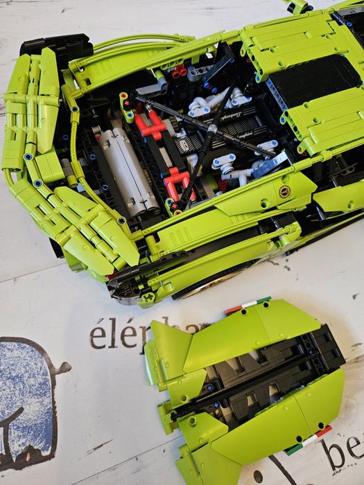 Lego technic lamborghini Sian