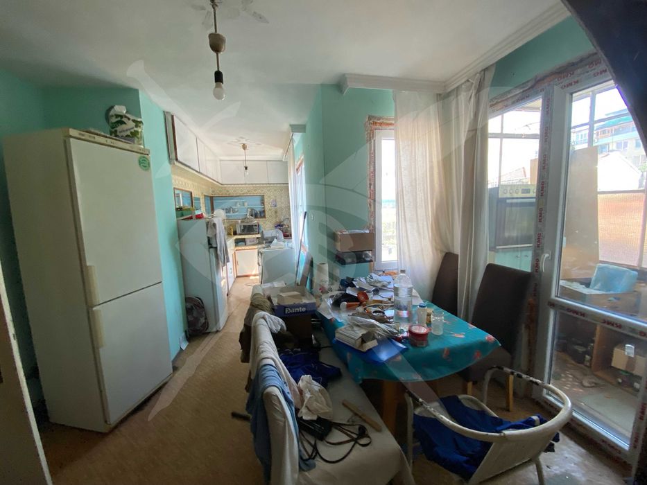 Продава се Етаж от къща в Пловдив, Коматевски възел - 200 кв.м за 800 €/кв.м - Снимка #1