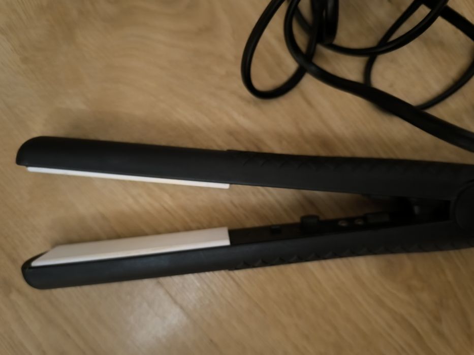 Преса за изправяне