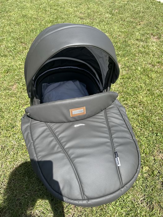 Бебешка количка Roan bass soft