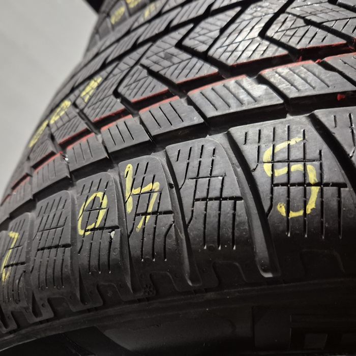 305 40 20 Pirelli m+s