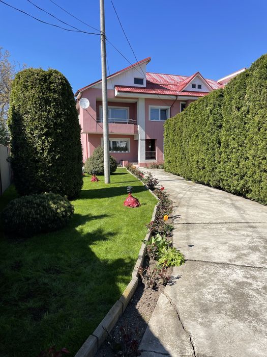 Casa duplex de inchiriat Ultracentral