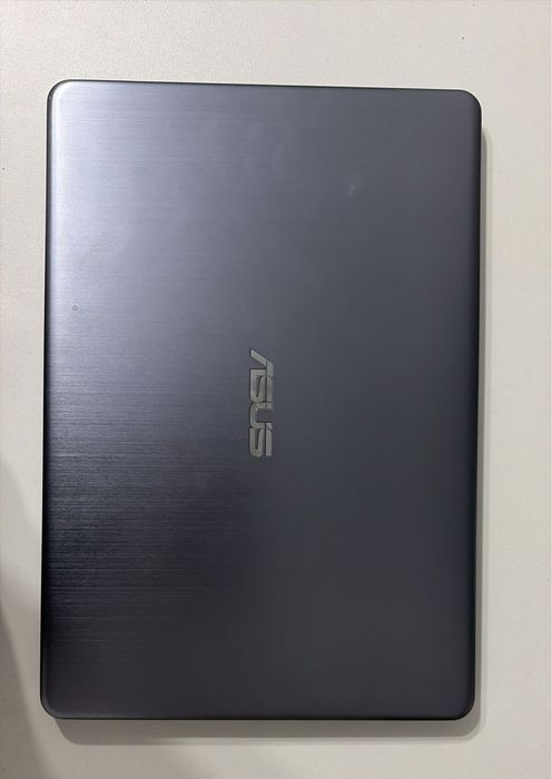 Продам ноутбук ASUS