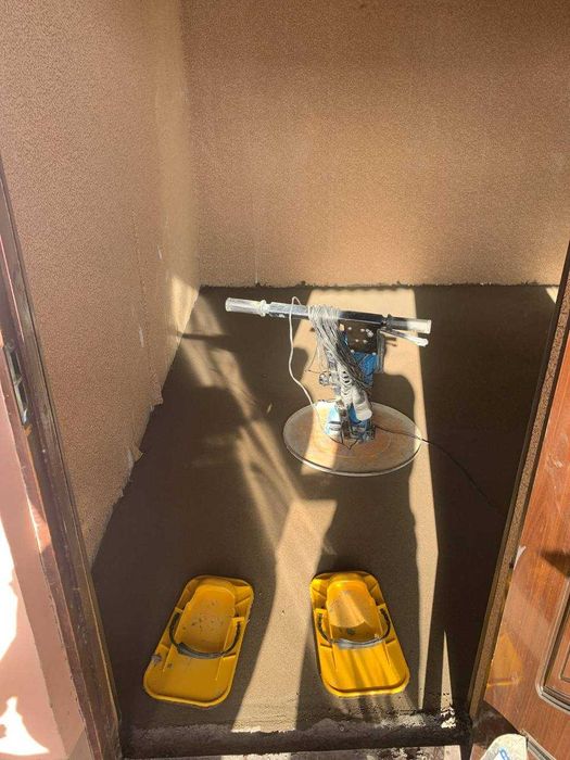 "Полусухая стяжка: совершенство и качество в каждой детали!"