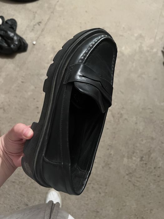 Продаю обуви